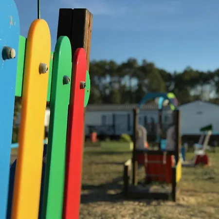 Slow M'ocean Kamp alanı *